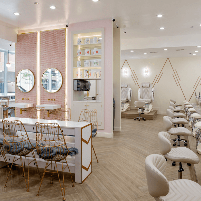 Thi công nội thất tiệm nail Đà Nẵng